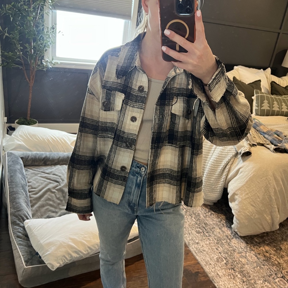Vici oversized Plaid flannel Women's Jacket